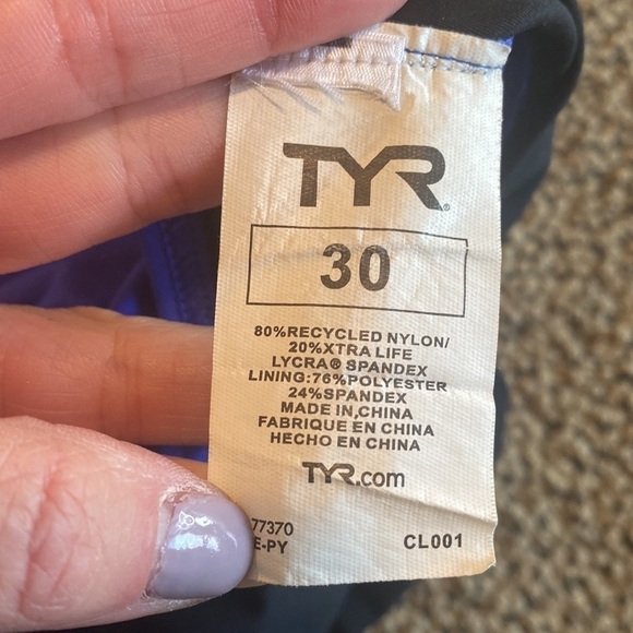 TYR, Royal Blue, Women’s Size 30, One Piece Bathing Suit — Excellent Condition - Picture 6 of 7